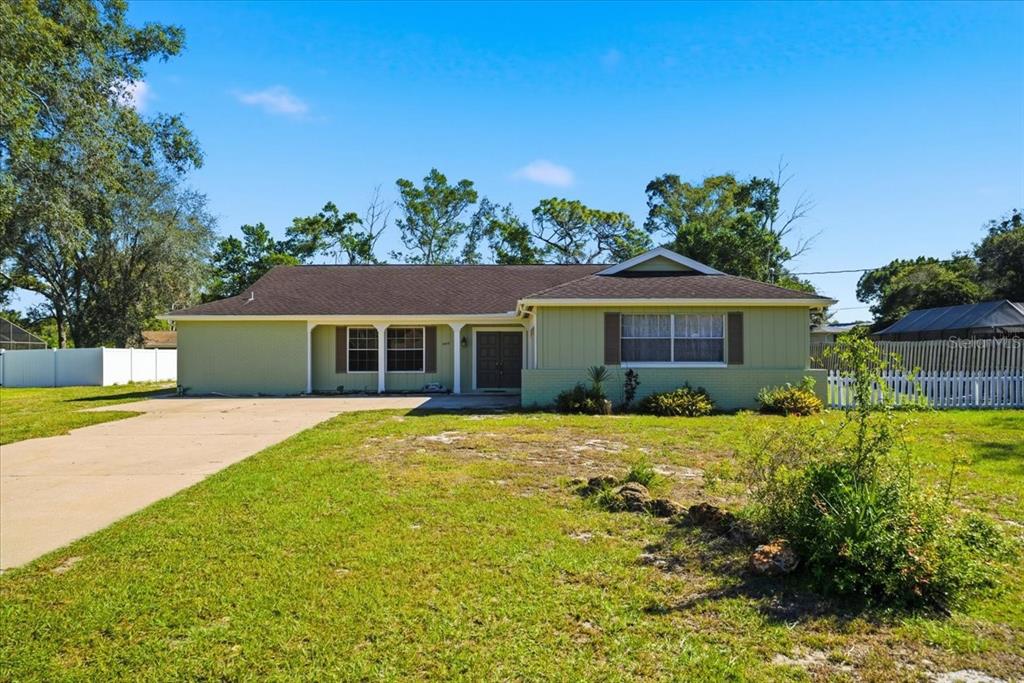 5412 LLOYD DRIVE