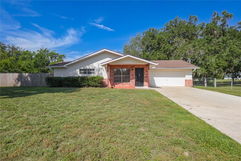 220 N BRAEMAR DRIVE