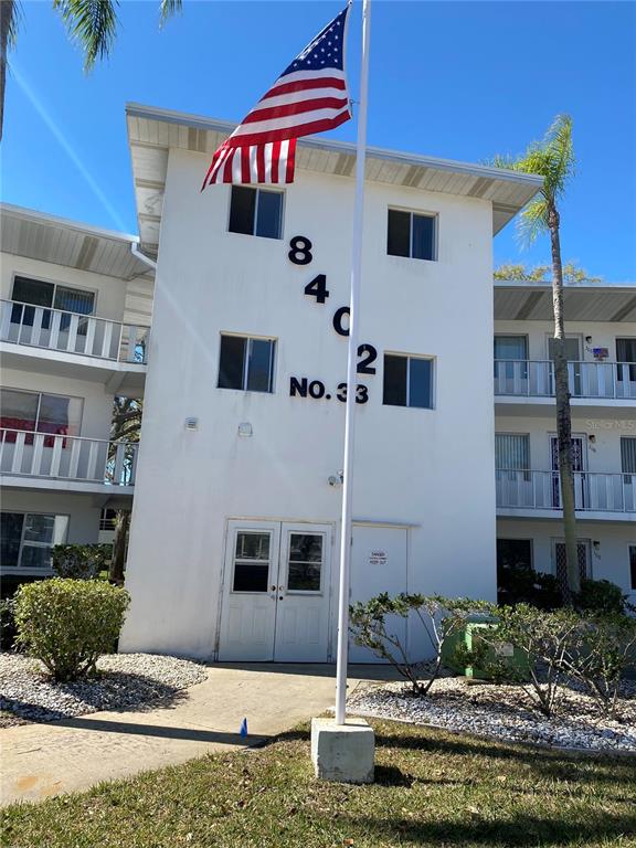 8402 111TH STREET UNIT 303