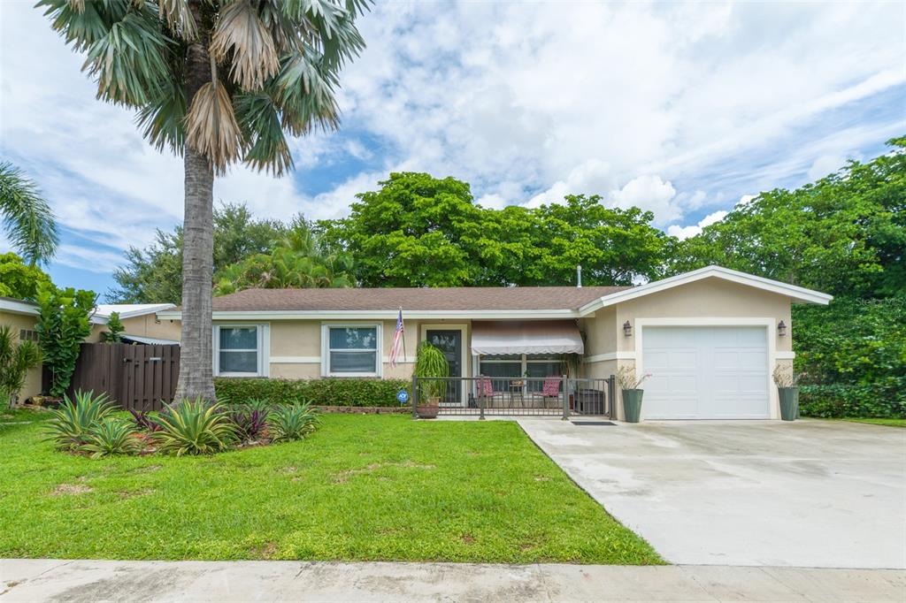 11841 NW 33RD STREET, SUNRISE, FL — photo 3 of 30