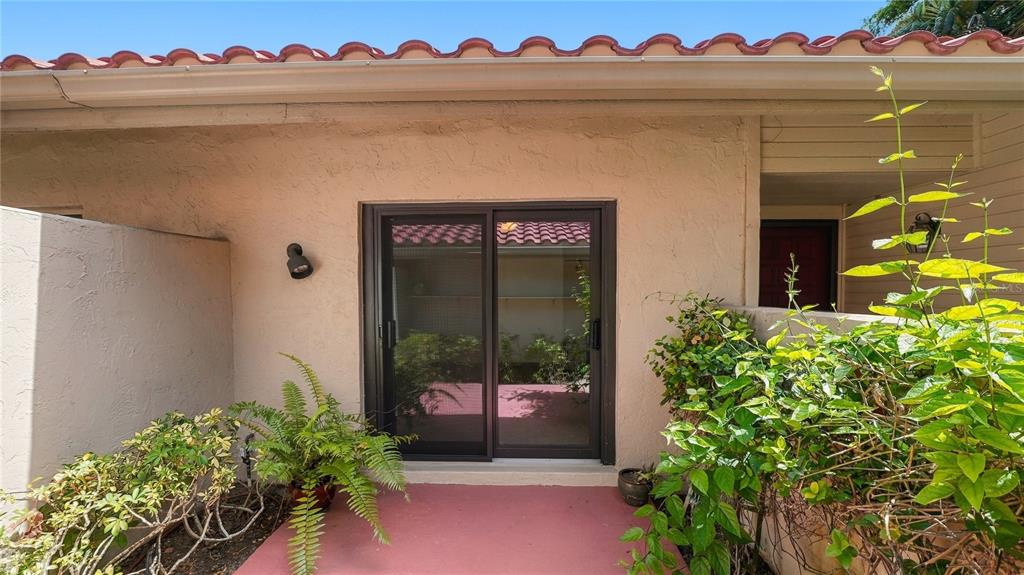 4802 KESTRAL PARK CIRCLE UNIT 22, SARASOTA, FL — photo 4 of 30