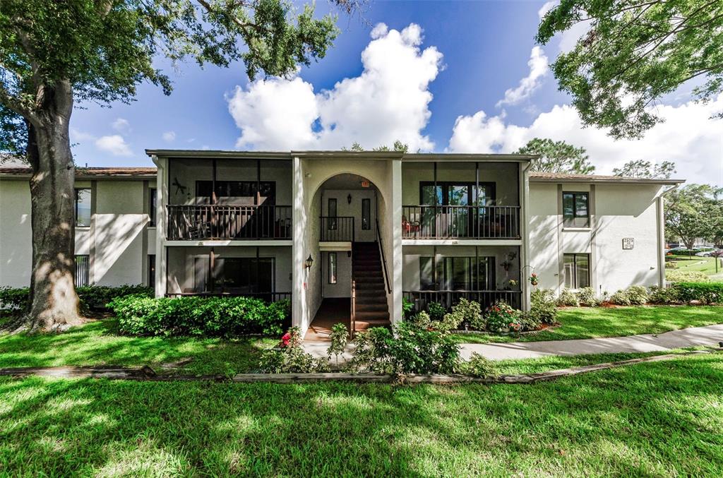2575 PINE RIDGE WAY S UNIT E1