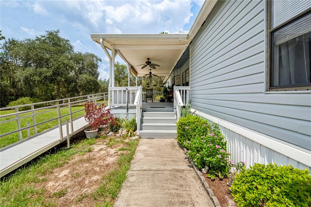 6863 DEER SPRINGS ROAD, KEYSTONE HEIGHTS, FL — photo 4 of 30
