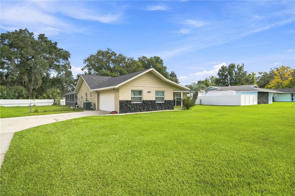 3711 SW 25TH PLACE, OCALA, FL — photo 3 of 30