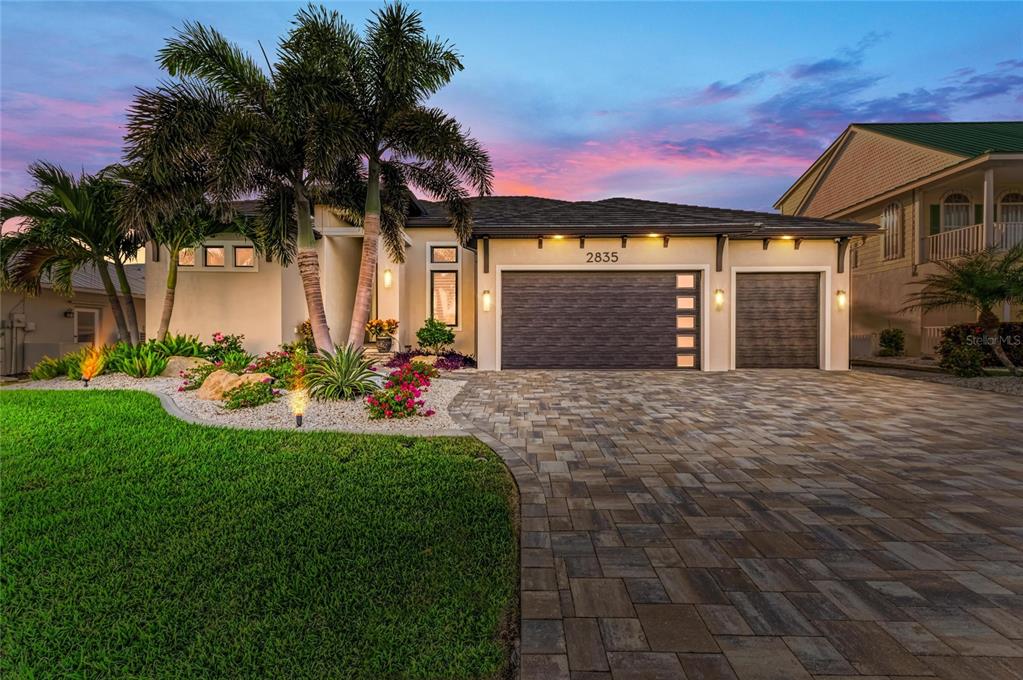 2835 CORAL WAY