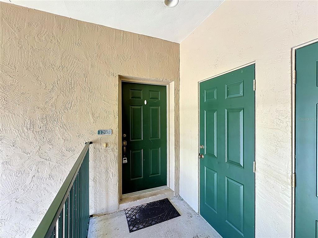 1205 EAGLE POND DRIVE UNIT 1205, WINTER HAVEN, FL — photo 2 of 21
