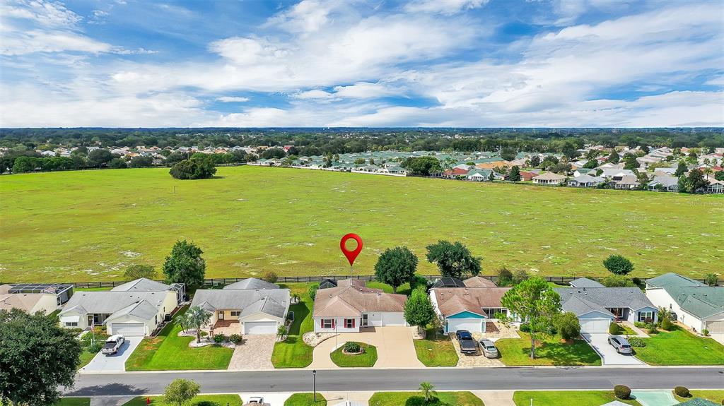 1230 CARVELLO DRIVE, THE VILLAGES, FL — photo 4 of 31