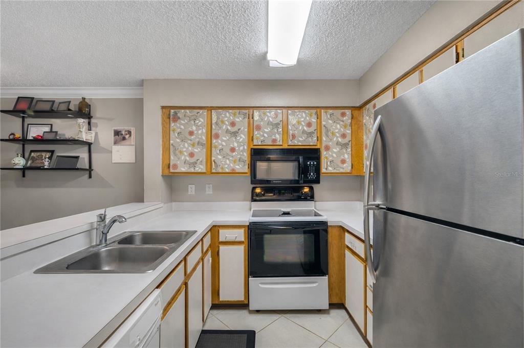 2400 FEATHER SOUND DRIVE UNIT 425, CLEARWATER, FL — photo 5 of 37