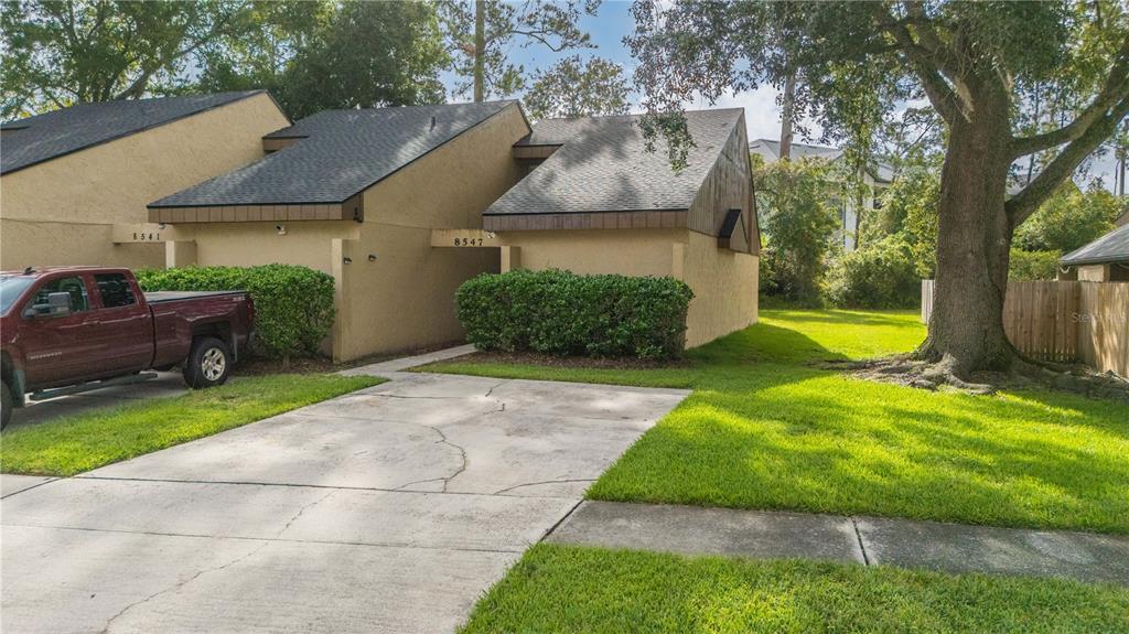8547 PINEVERDE LANE