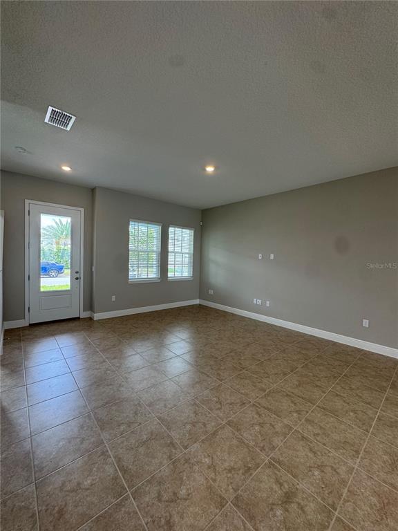 9841 PEEBLES STREET, ORLANDO, FL — photo 4 of 29