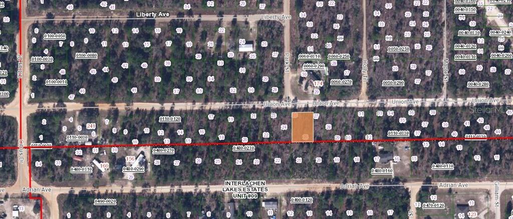 This is an aerial map showing a highlighted parcel of land within a residential subdivision — 00 UNION AVENUE, INTERLACHEN, FL