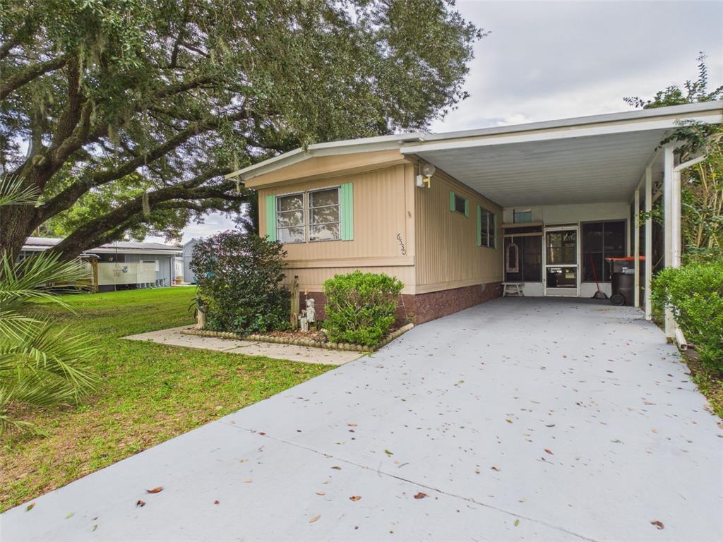 6530 NE 2ND PLACE, OCALA, FL — photo 2 of 21