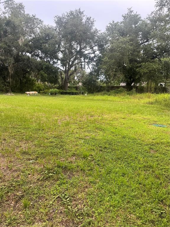 704 2ND AVENUE NE, RUSKIN, FL — photo 2 of 3