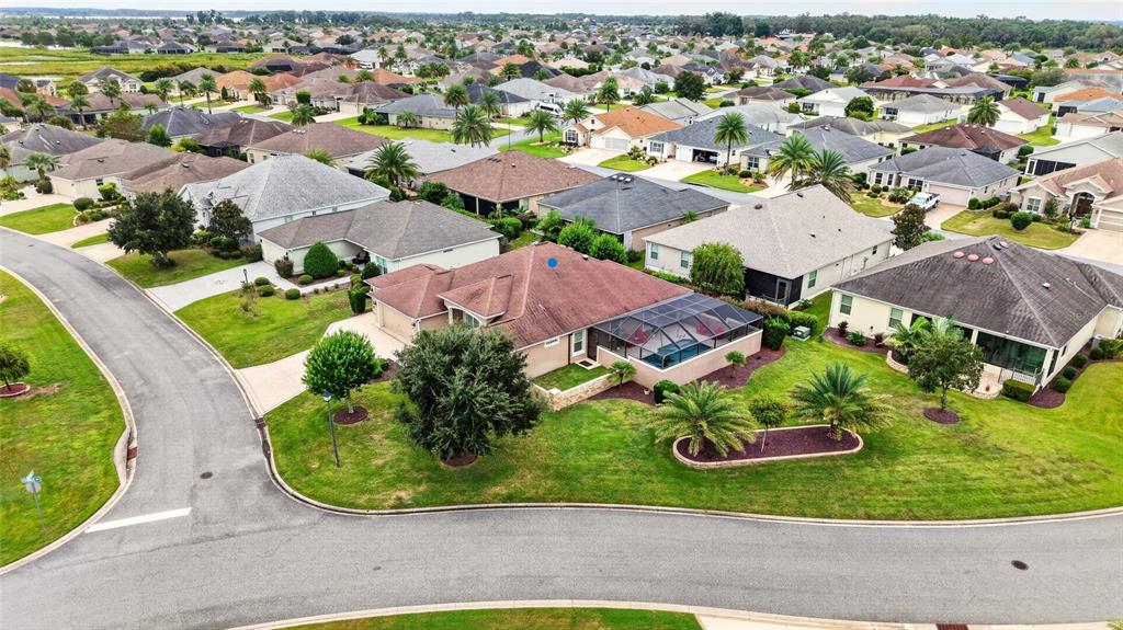 2084 NORDIC LANE, THE VILLAGES, FL — photo 5 of 30