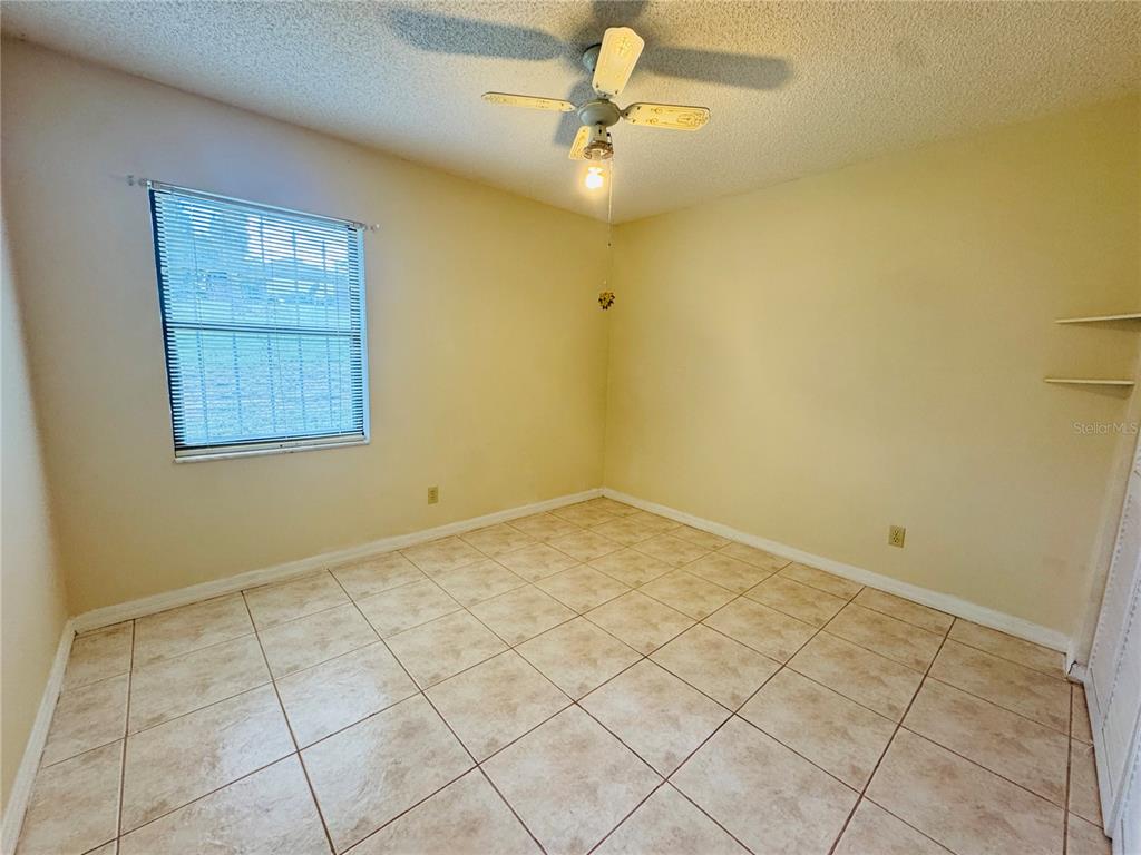 819 CHAMBERLAIN LOOP, LAKE WALES, FL — photo 3 of 17