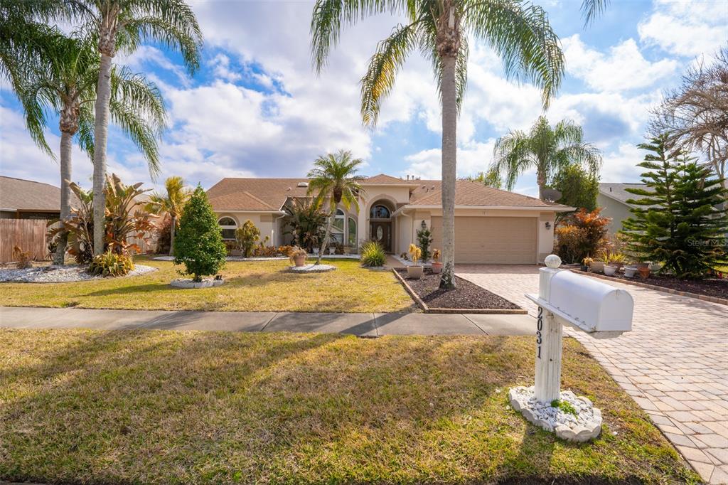 2031 BLUE HERON DRIVE