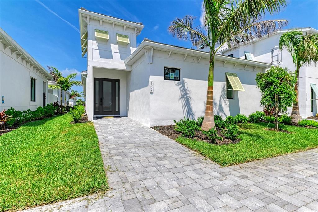 6028 CAT CLAW LANE