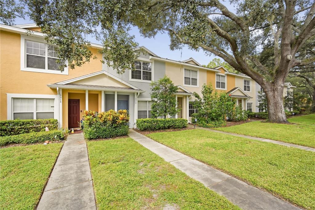 3513 HIGH HAMPTON CIRCLE, TAMPA, FL — photo 3 of 29