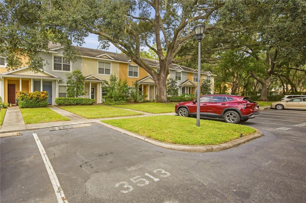 3513 HIGH HAMPTON CIRCLE, TAMPA, FL — photo 4 of 29