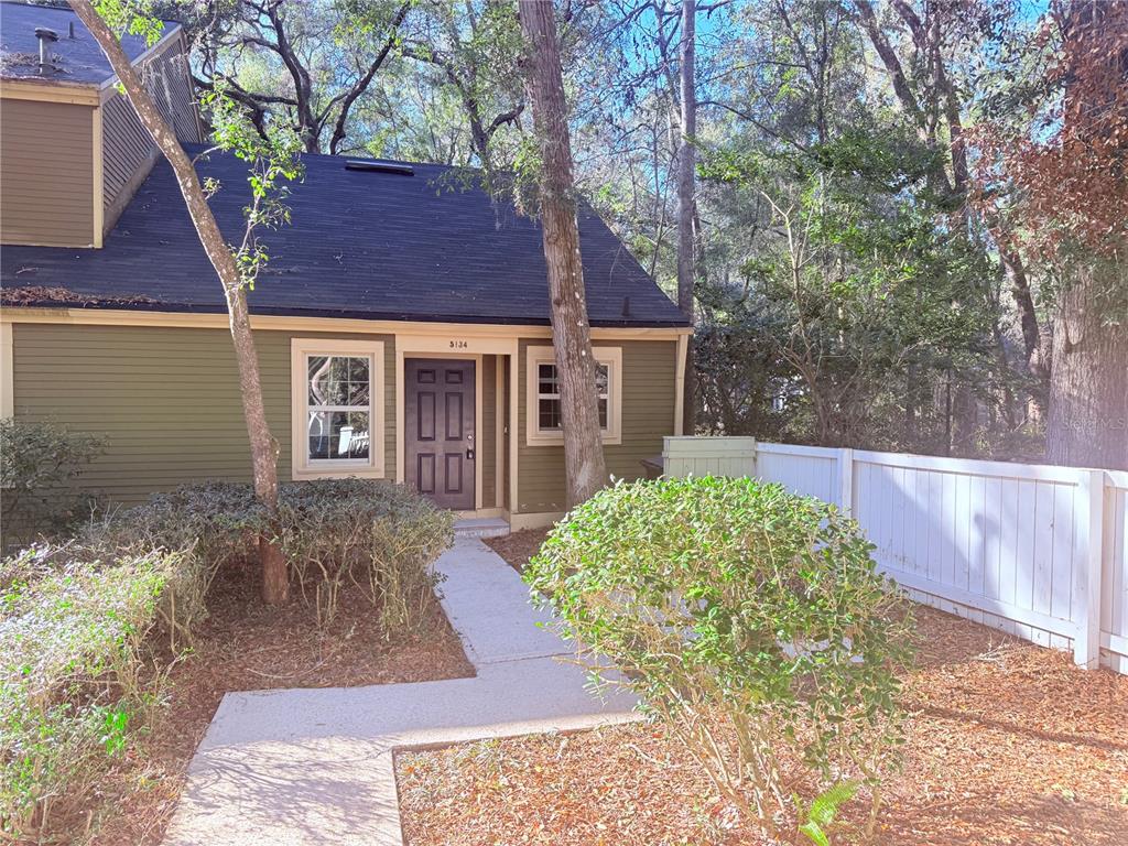 5134 SW 92ND COURT, GAINESVILLE, FL — photo 3 of 20