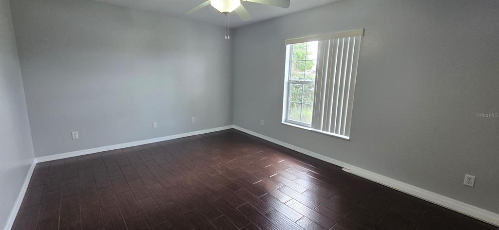 10421 SE 67TH TERRACE, BELLEVIEW, FL — photo 5 of 17