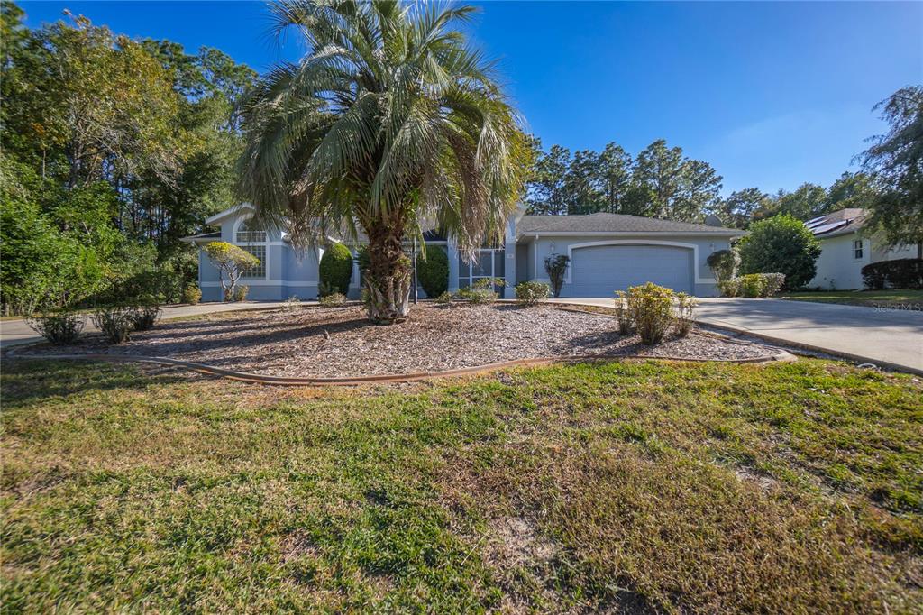 833 N LAFAYETTE WAY