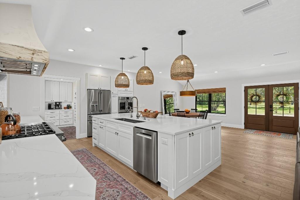 15114 NW 32ND AVENUE, NEWBERRY, FL — photo 4 of 30