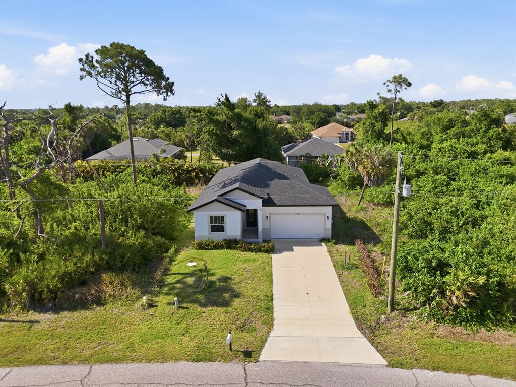 136 LOMAS ROAD, ROTONDA WEST, FL — photo 2 of 16