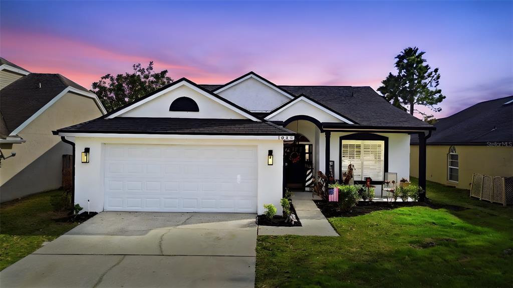 1043 KELLY CREEK CIRCLE
