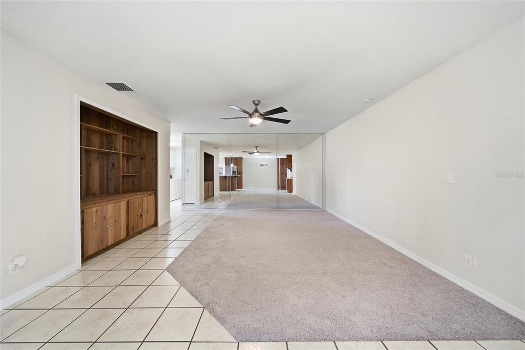 9401 N ROME CIRCLE, TAMPA, FL — photo 4 of 21