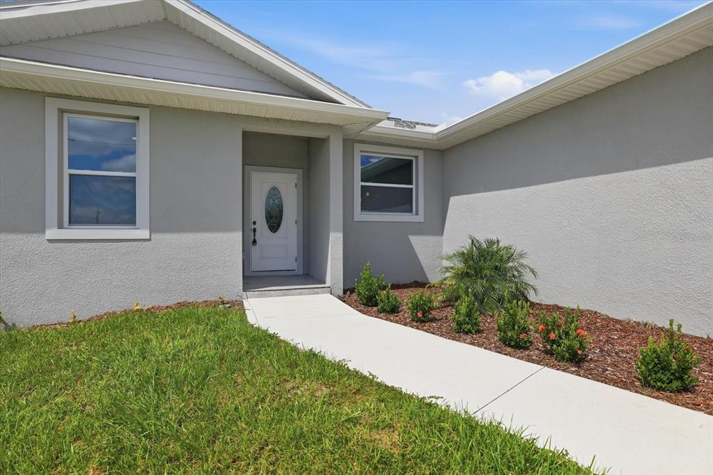 28 COXSWAIN DRIVE, PLACIDA, FL — photo 3 of 30