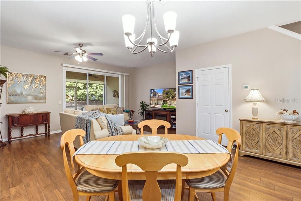 1706 W Spring Meadow LOOP, LECANTO, FL — photo 4 of 30