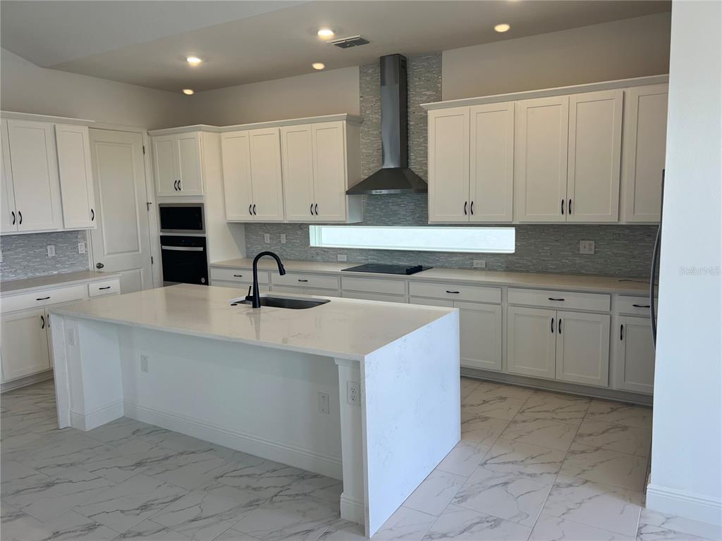 10171 PEARSON AVENUE, ORLANDO, FL — photo 3 of 10