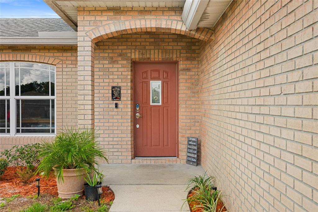 2086 S PARKTON DRIVE, DELTONA, FL — photo 4 of 30
