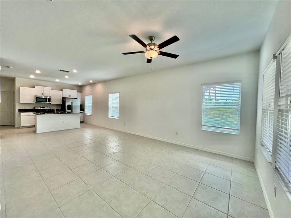 4704 TUSCAN LOON DRIVE, TAMPA, FL — photo 2 of 29