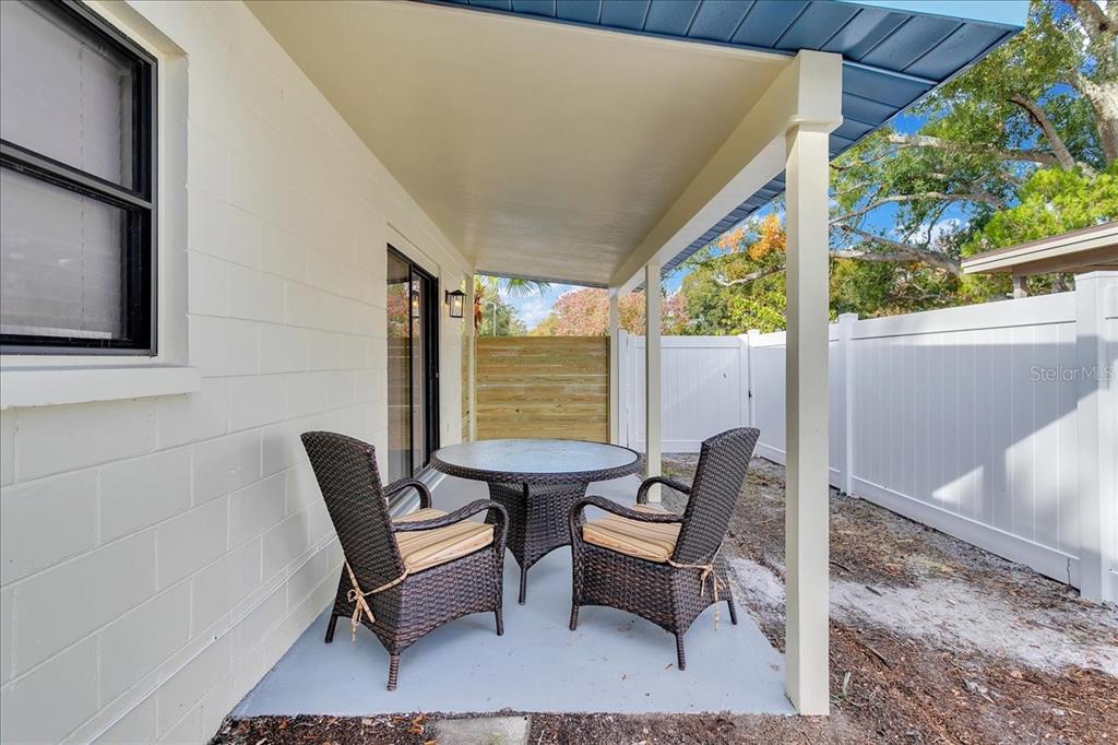 5210 S ZION STREET, TAMPA, FL — photo 4 of 19