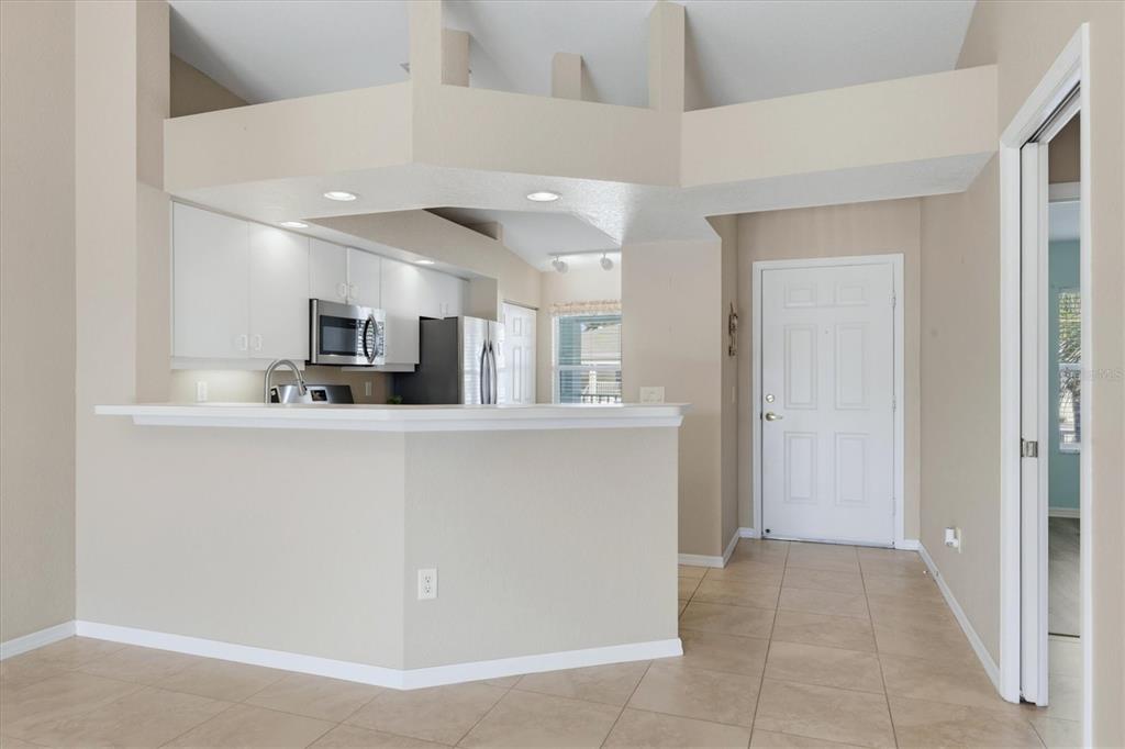 5725 GREENWOOD AVENUE UNIT 8203, NORTH PORT, FL — photo 4 of 30