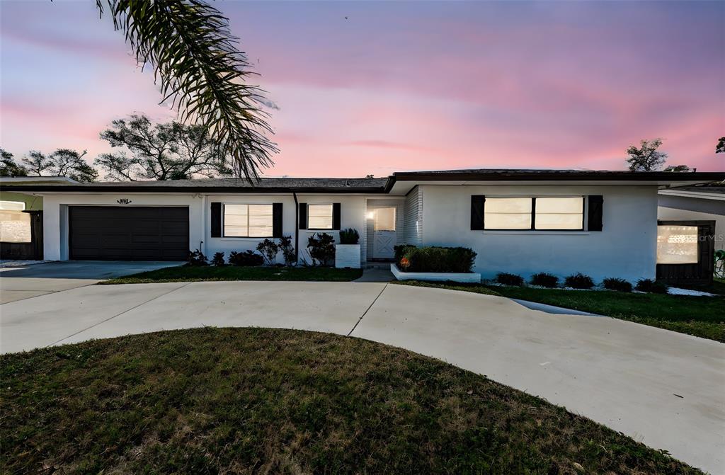 1613 ELIZABETH LANE