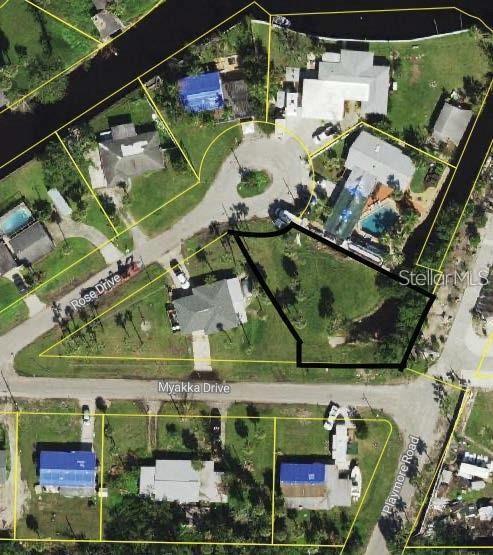 This is an aerial map showing a residential property lot outlined in black — ROSE STREET, VENICE, FL
