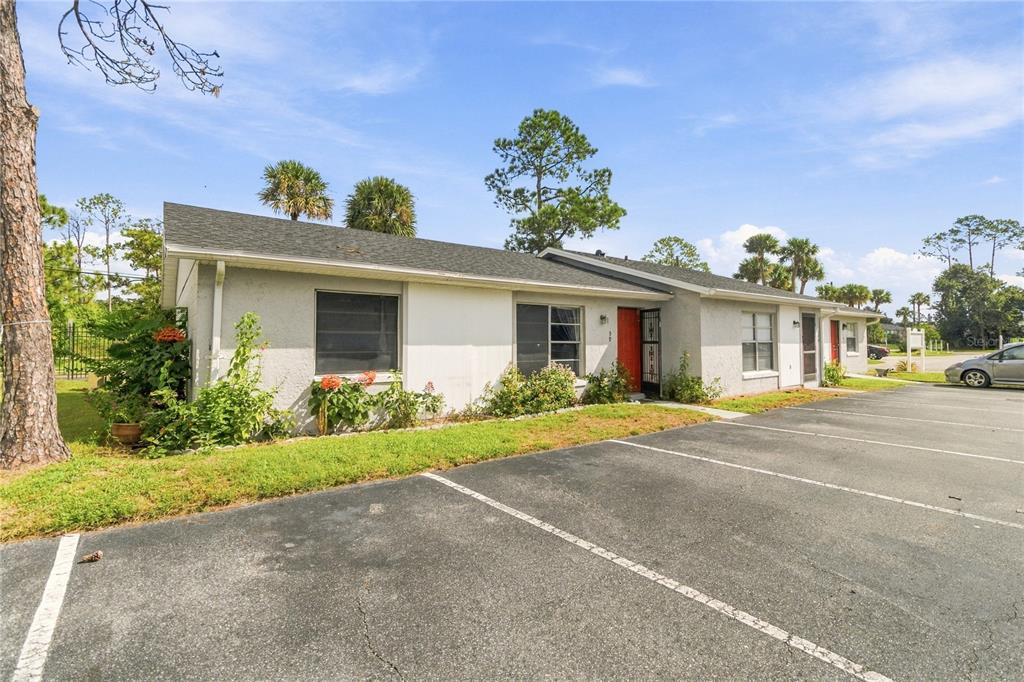 99 LAKE VILLA WAY, KISSIMMEE, FL — photo 2 of 22
