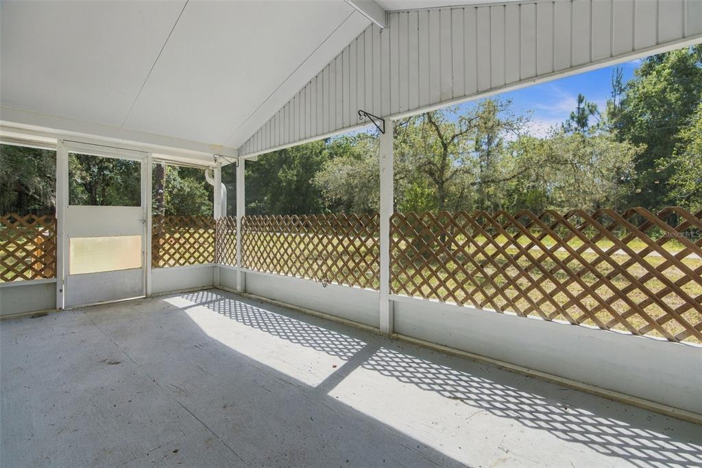 293 E SHAWNA COURT, HERNANDO, FL — photo 5 of 30