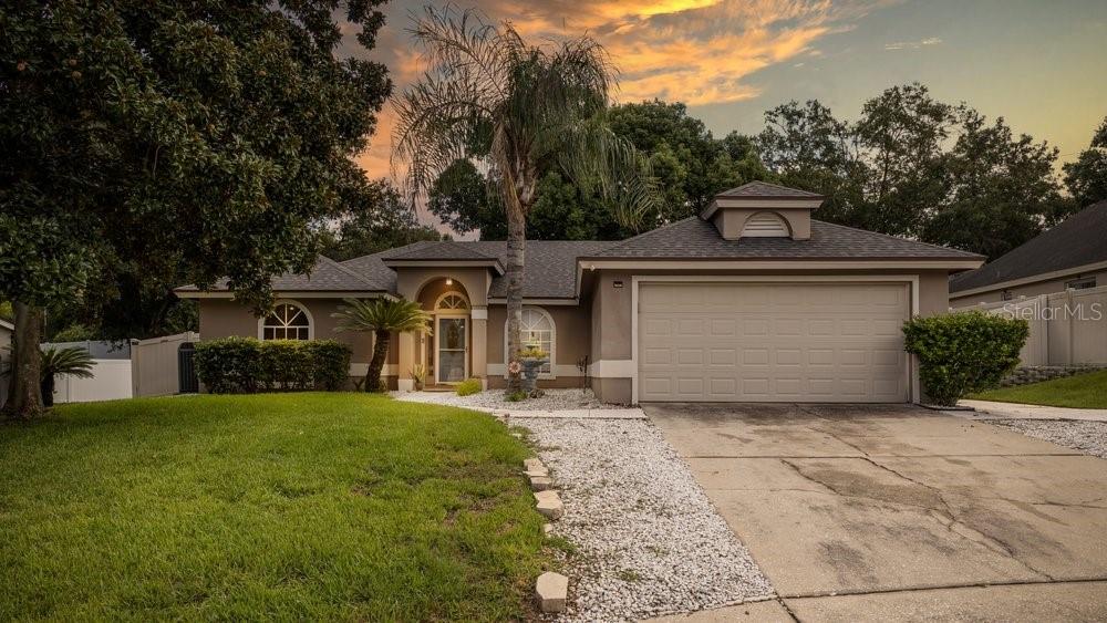 859 HIGH POINTE CIRCLE, MINNEOLA, FL — photo 4 of 30