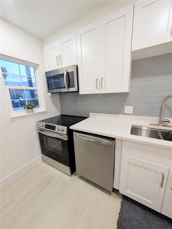 4507 S OAK DRIVE UNIT P31, TAMPA, FL — photo 4 of 29