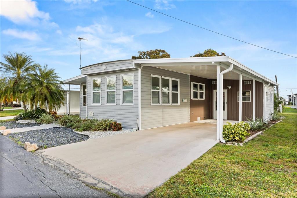465 MARINA LANE, TAVARES, FL — photo 3 of 29