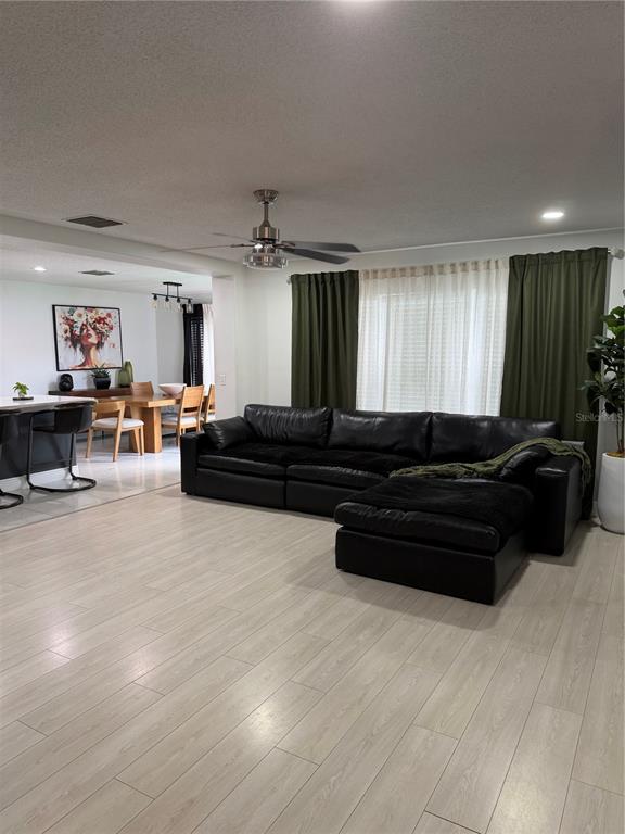 4534 PHILADELPHIA CIRCLE, KISSIMMEE, FL — photo 5 of 18