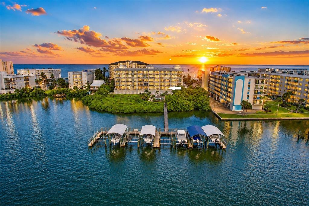 19519 GULF BOULEVARD UNIT 202