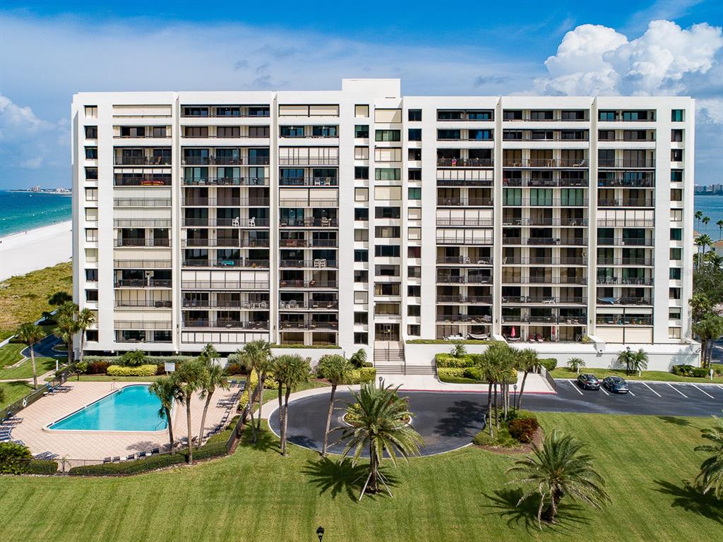 1460 GULF BOULEVARD UNIT 302