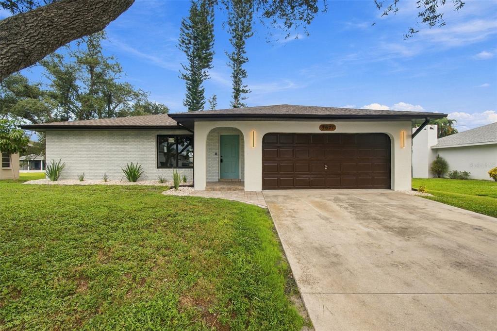 3671 PINE ROAD, VENICE, FL — photo 3 of 30