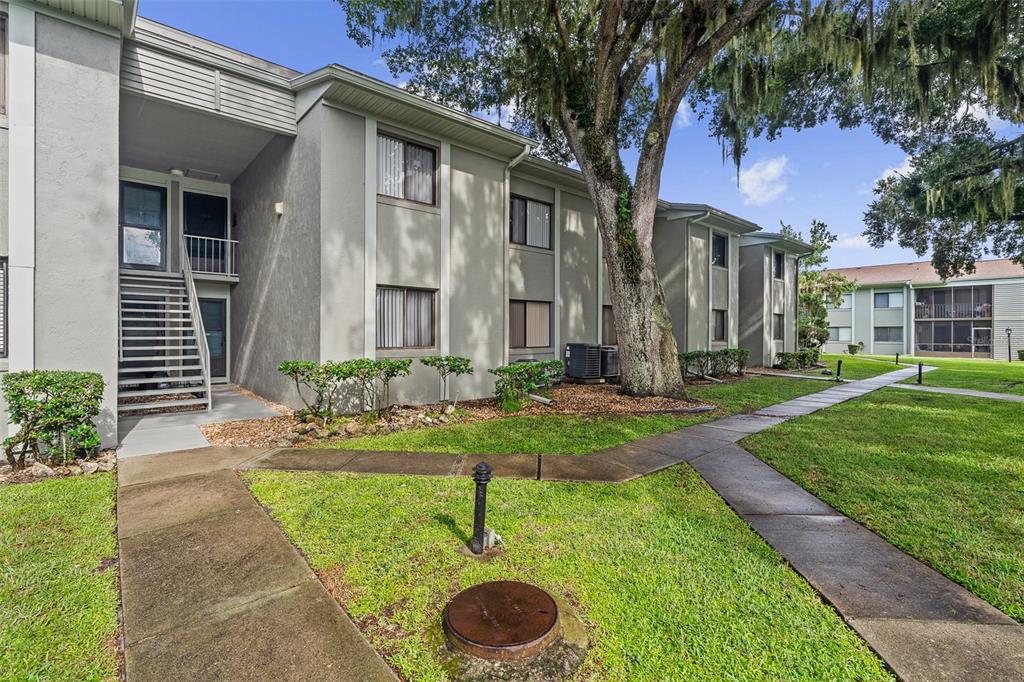 310 PALM COAST PKWY NE UNIT 204 UNIT 204, PALM COAST, FL — photo 2 of 30