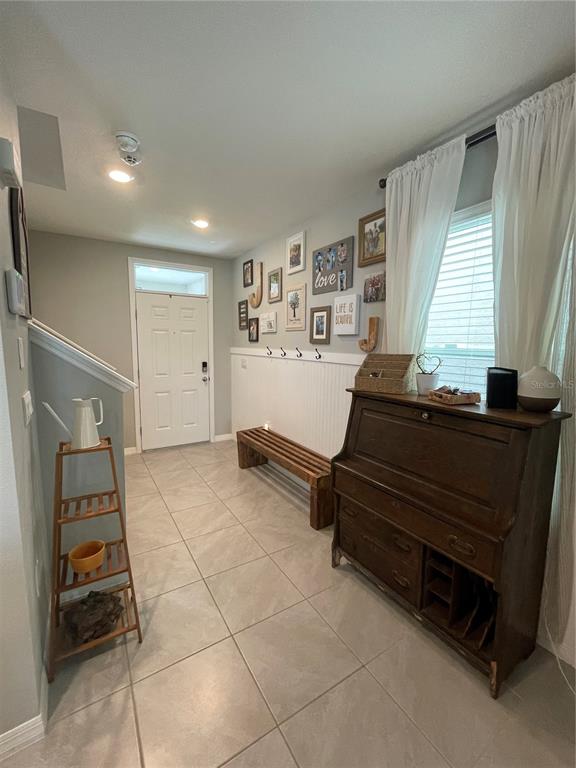 9177 FORGE BREEZE LOOP, WESLEY CHAPEL, FL — photo 3 of 30
